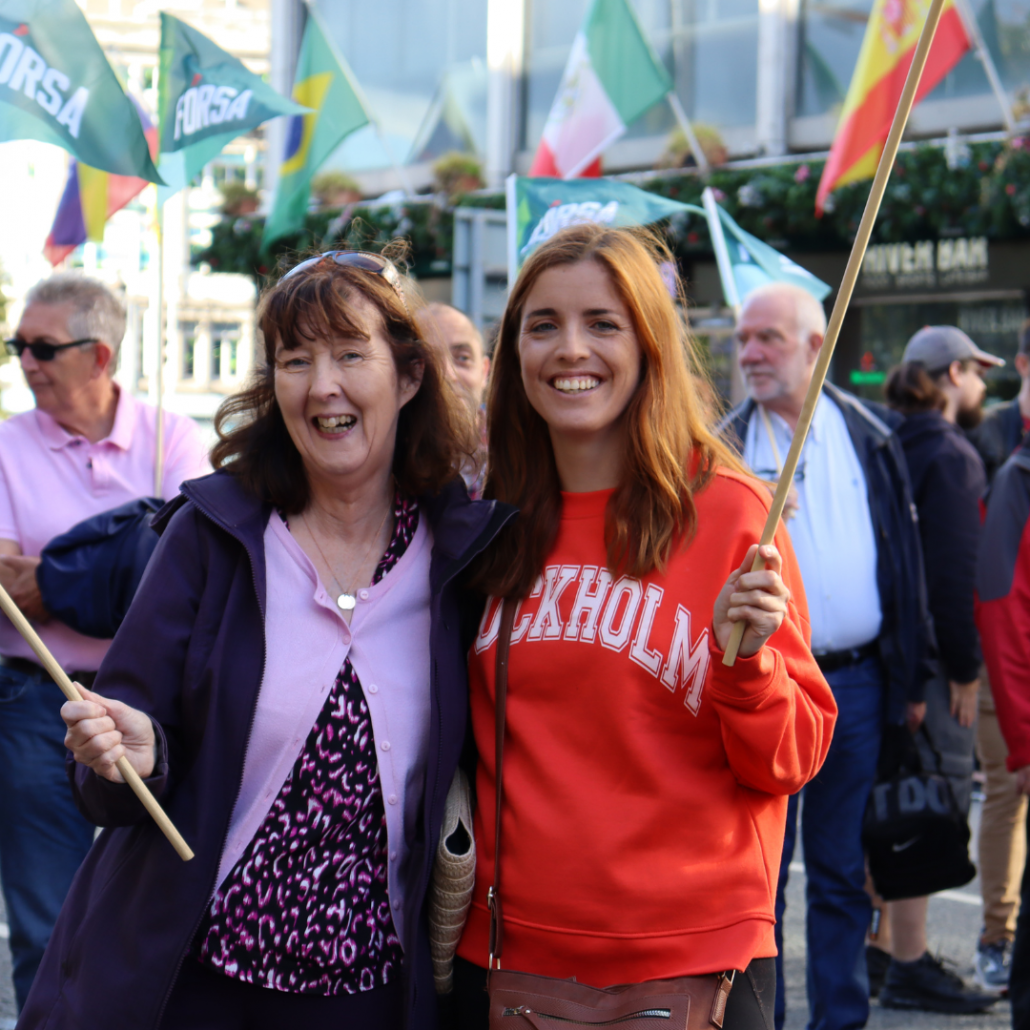 two members at a rally, to represent the benefits of joining a trade union like Fórsa